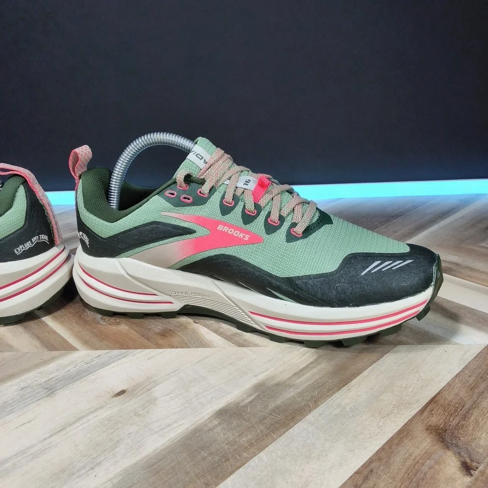 Brooks pre owned